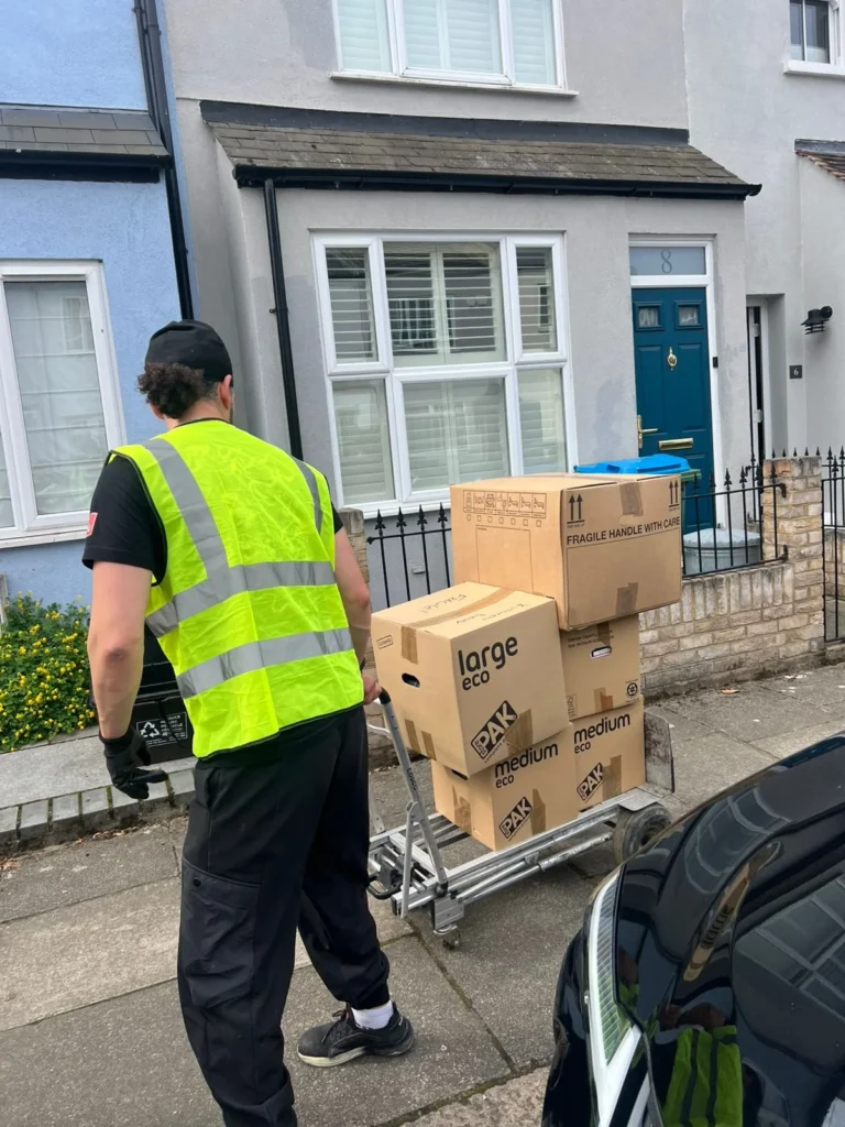 man and van service in Stoke Newington